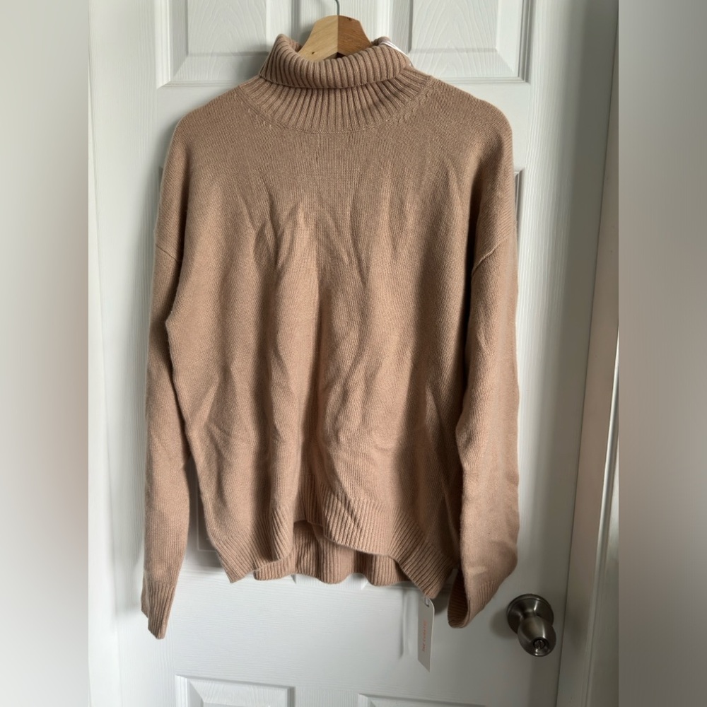 The curated cashmere sweater